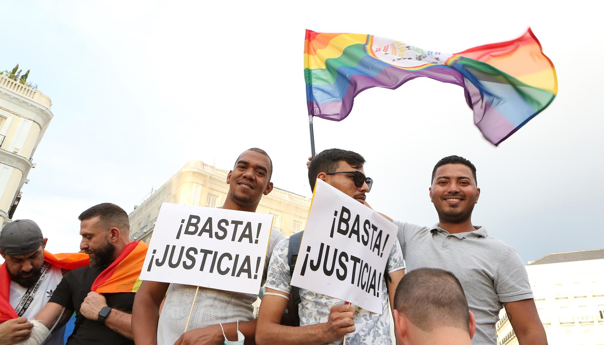 Concentración en Sol de colectivos LGTBI contra los ataques homófofos el 11 de sptiembre - 6